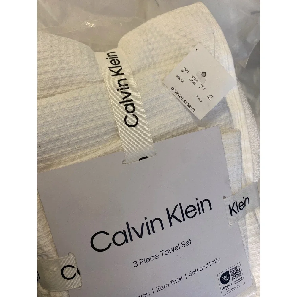 Calvin Klein Eternity Solid White 3 Piece Towel Set 100% Cotton Waffle Weave NEW